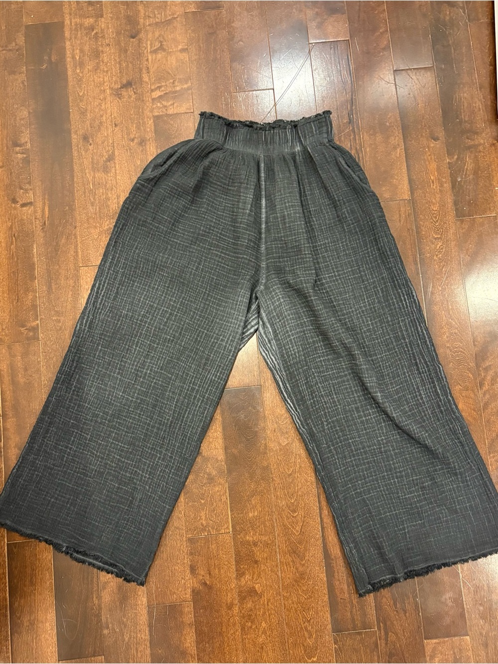Pokoloko crinkle cotton pants